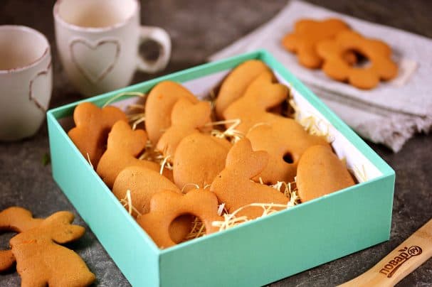 Gingerbread Cookies with Orange and Lemon Zest
