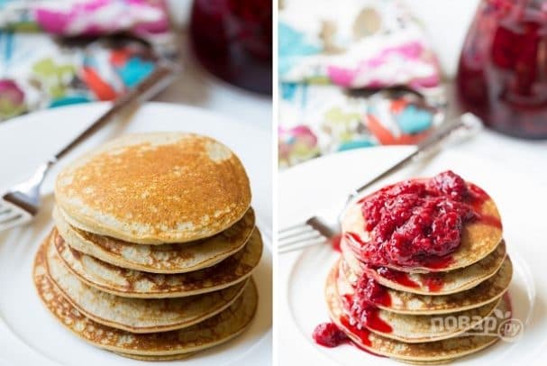 Banana pancakes made with coconut flour