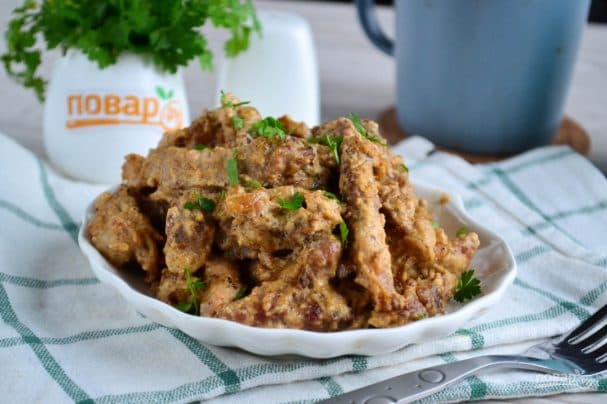 Бефстроганаў з сьвініны ў сьметанавым соусе