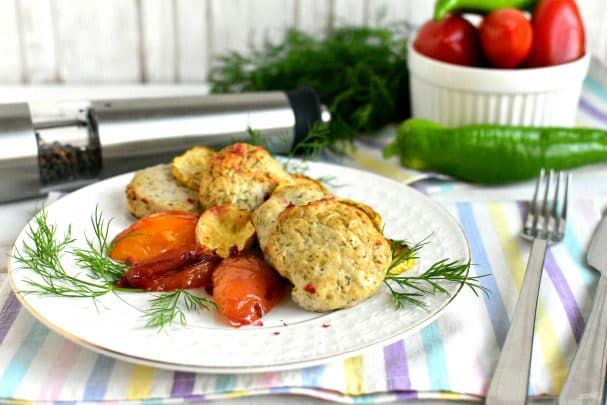 Turkey cutlets with apple and cheese
