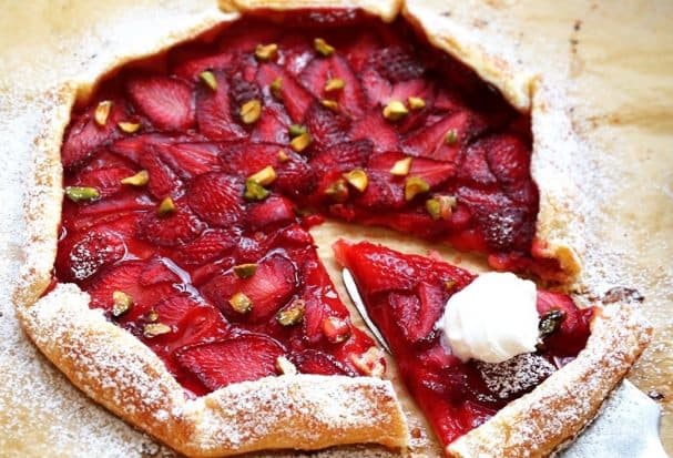 Галета с клубникой