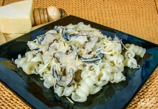 Грыбны соус да макаронаў