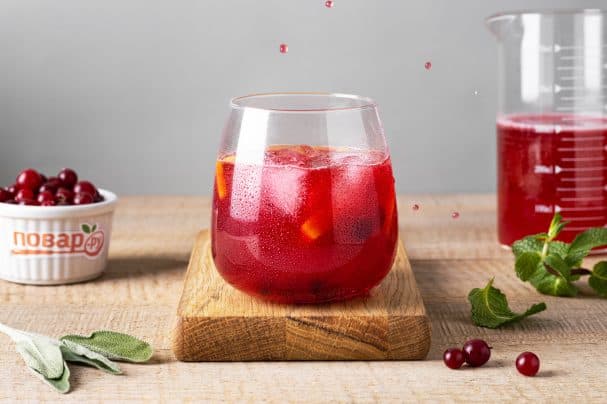 Cranberry lemonade with sage and mint