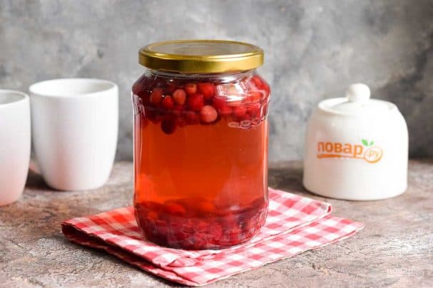Компот з брусниці на зиму