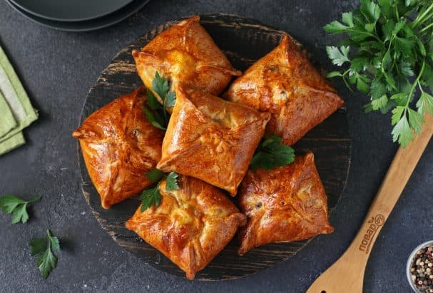 Конвертики с мясом и картошкой