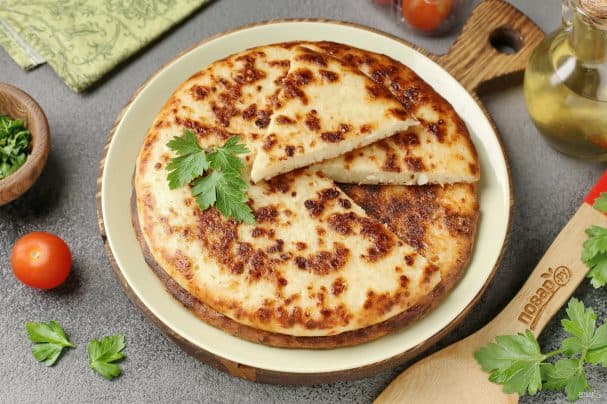 Ленивые хачапури с творогом на сковороде