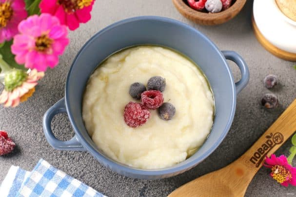 Манная каша на молоке в мультиварке