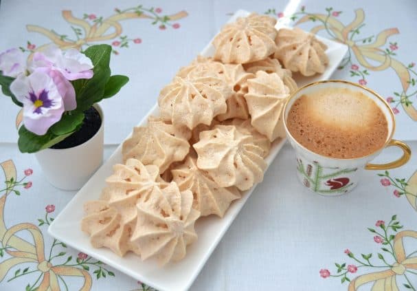 Міндальнае безэ