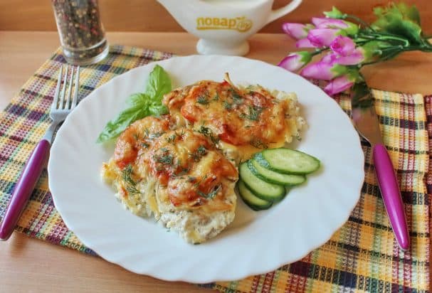 Мяса па-французску са зьметанкамі ў духоўцы