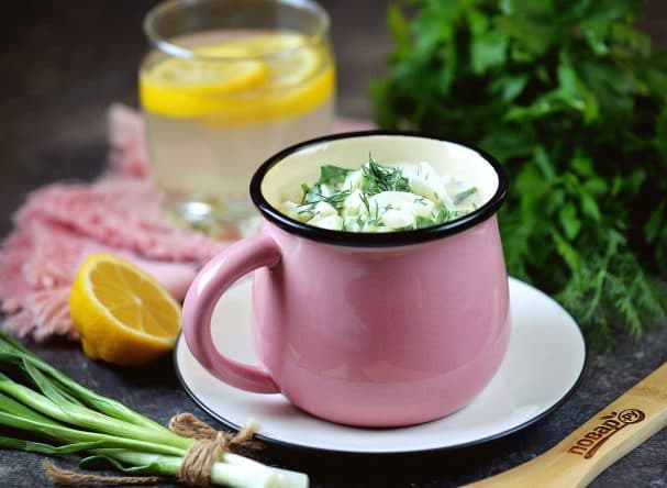 Окрошка на лимонній воді