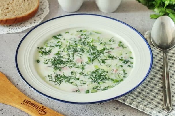 Okroshka with water, vinegar, and mayonnaise