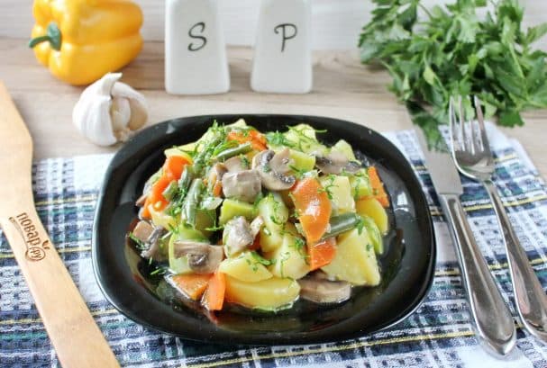 Овощное рагу с картошкой без мяса