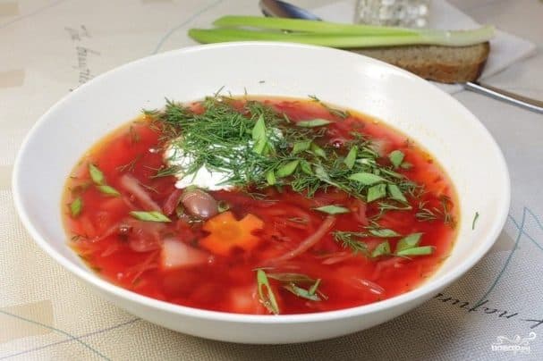 Постный борщ с фасолью