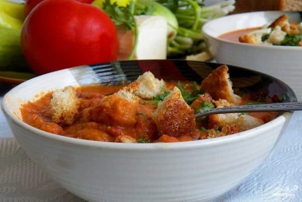 Пасмурны суп-пюрэ з бабовай фасолі