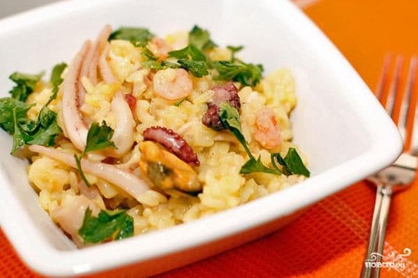 Ризотто с коктейлем из морепродуктов