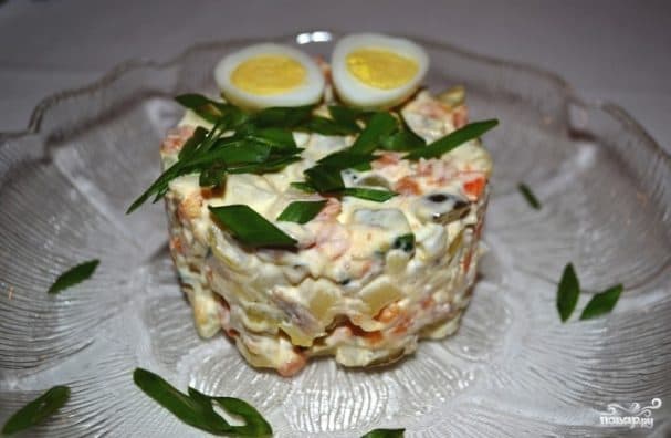 Салат Олів'є по-домашньому