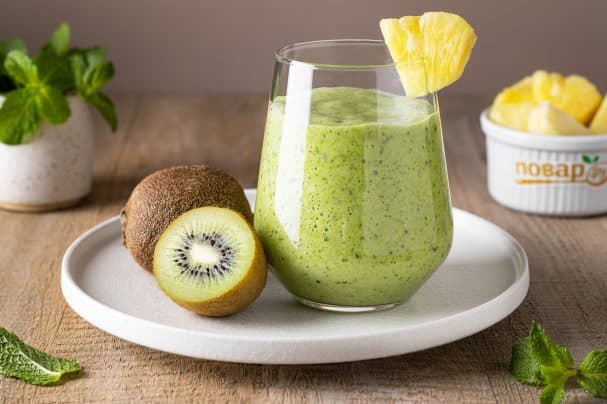 Pineapple and Kiwi Smoothie