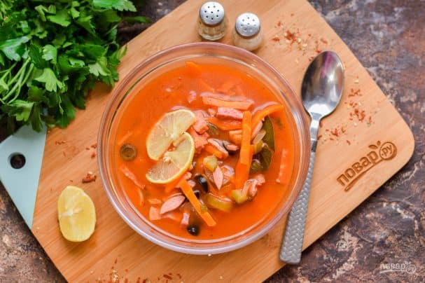 Салянка ў мікрахвалевай печы