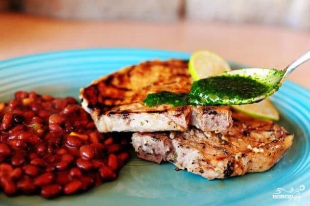 Pork chops with fried beans