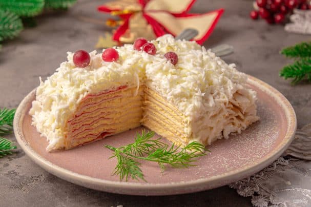 Закусочный торт из крабовых палочек